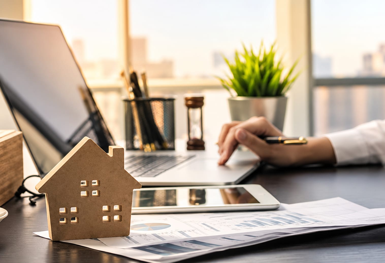 How Credit Scores Affect Loan Approval and Interest Rates